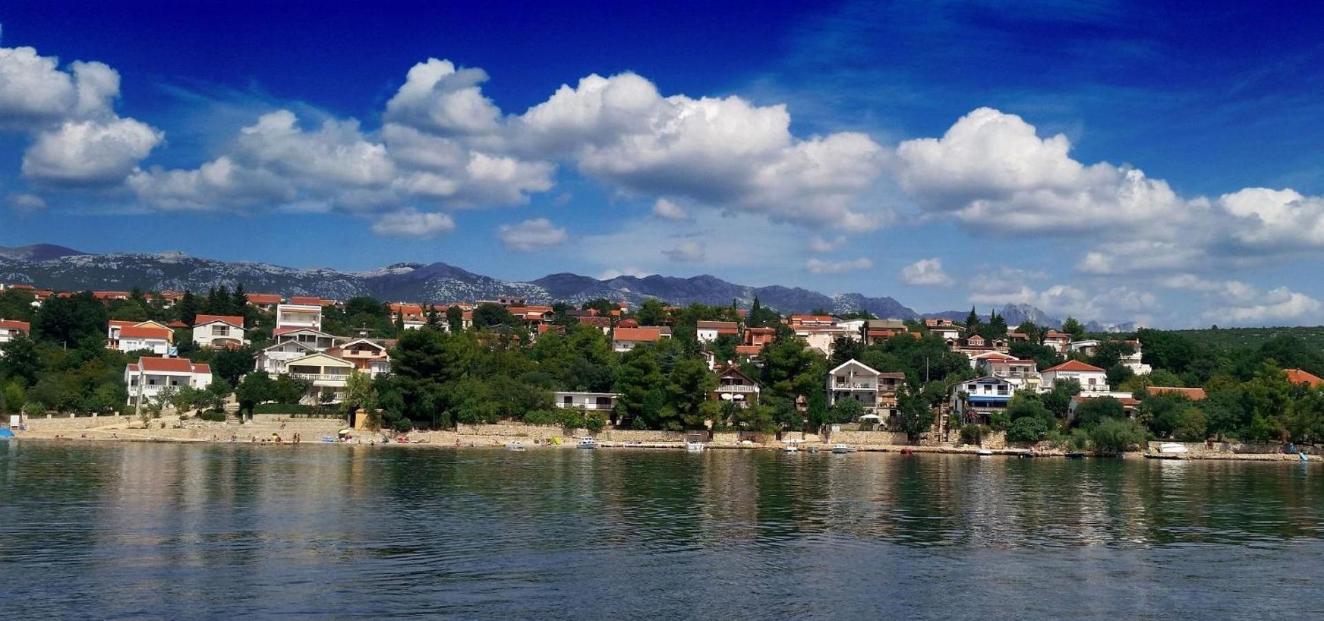 מסלניקה Apartments Dubravko מראה חיצוני תמונה